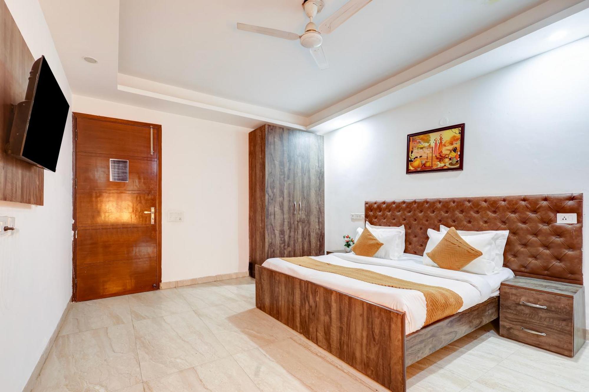 Hotel Aron By The Premium Villa New Delhi Exterior photo